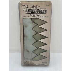 Tim Holtz Alterations Movers & Shapers PENNANTS On The Edge Die 657181 Sizzix